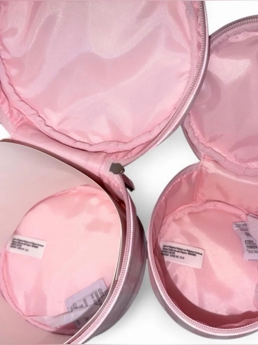 NWT VS 2-piece Makeup bag set
